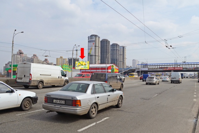 Щит 6x3,  Генерала Ватутина пр-кт, - ул. Оноре де Бальзака, перед мостом, АЗС "WOG", в сторону ж/м Троещина