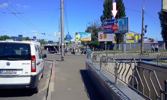 Призма 6x3,  Московский пр-кт - ул. Новоконстантиновская, в сторону Петровки